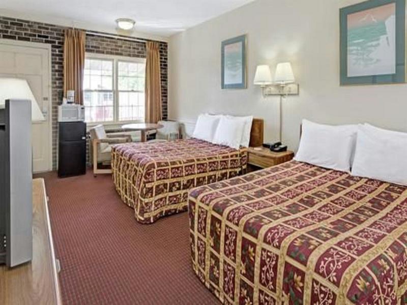 Captain John Smith Inn Williamsburg image