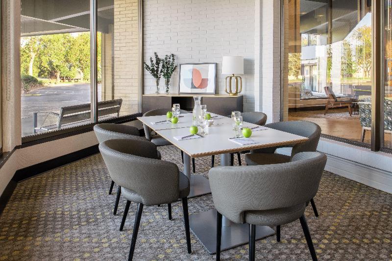 Holiday Inn Richland On The River By IHG image