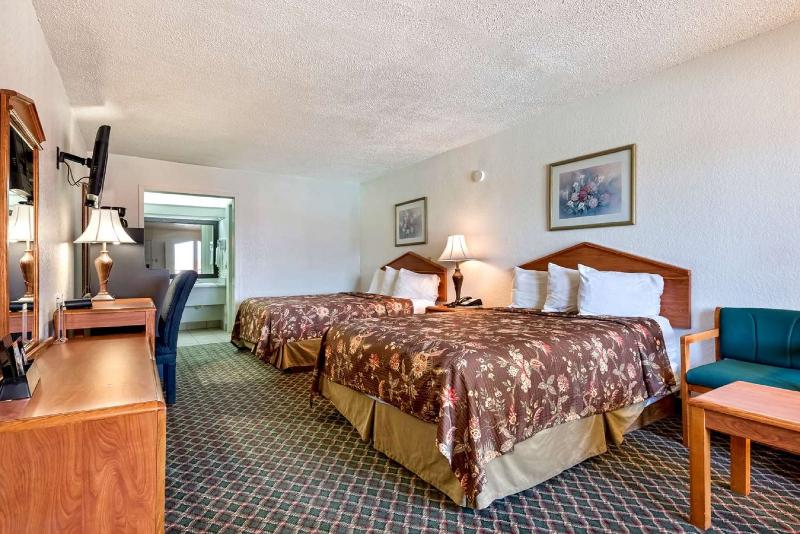 Americas Best Value Inn Paris image