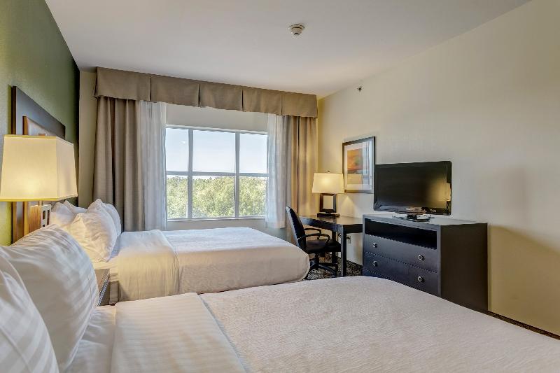 Holiday Inn Poplar Bluff image