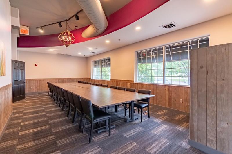 Holiday Inn Poplar Bluff image