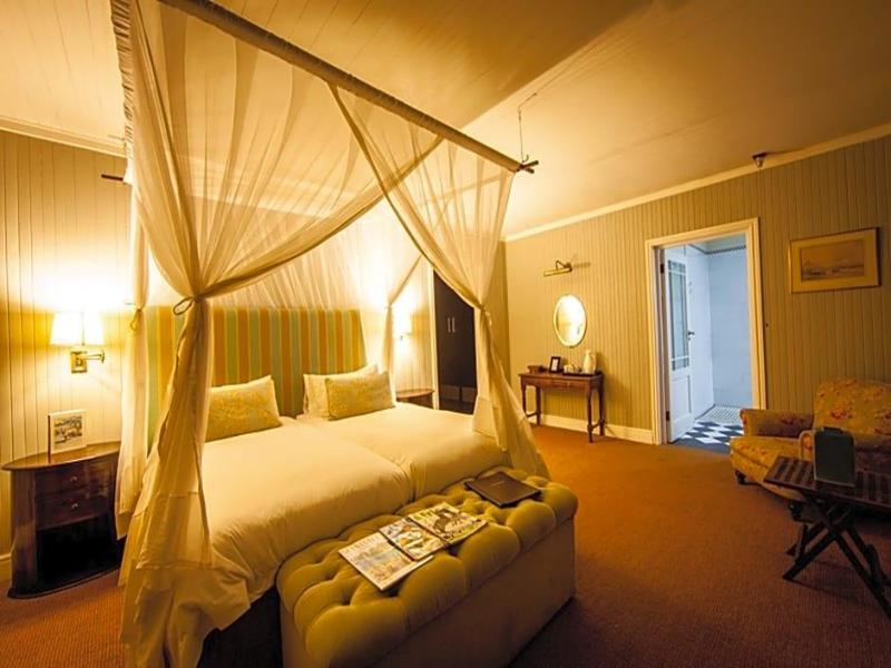 Camp Figtree Hotel image