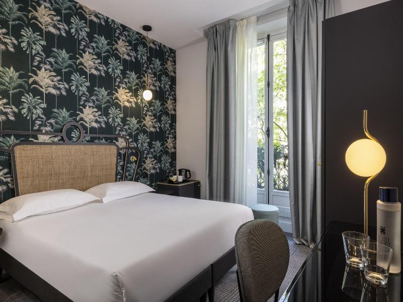 Hotel de Suez image