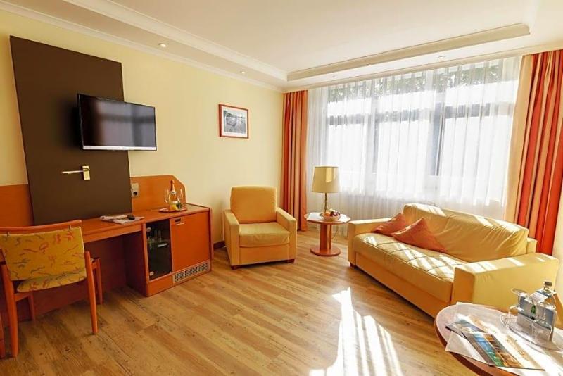 Kurhotel Sonnenhof image