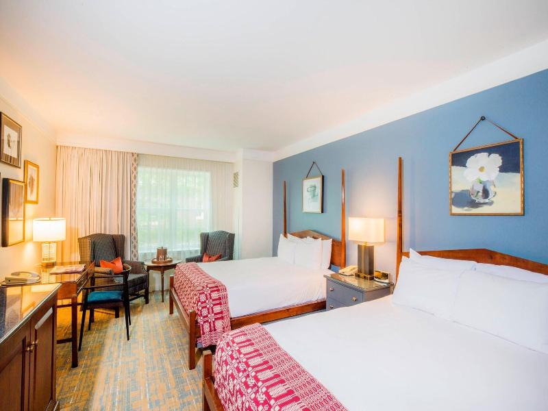 Williamsburg Lodge, Autograph Collection image