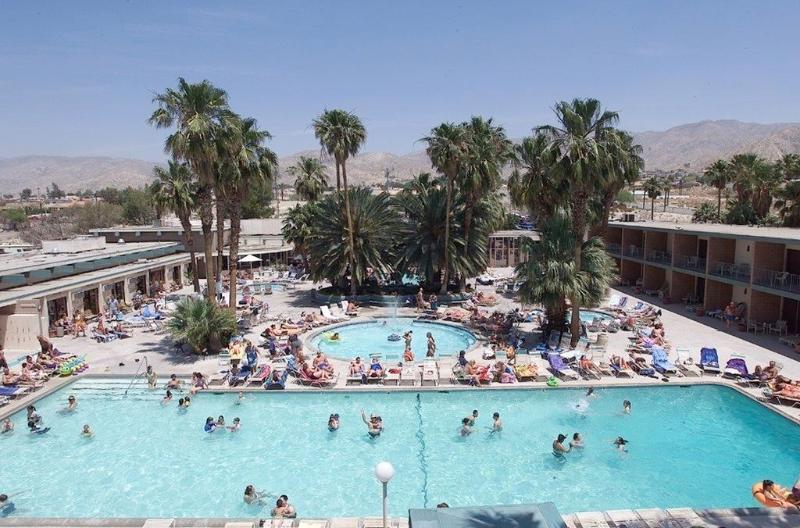 Desert Hot Springs Spa Hotel