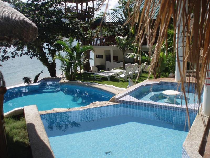 Dolphin Bay Beachfront Resort image