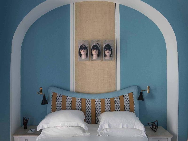 Capri Tiberio Palace image