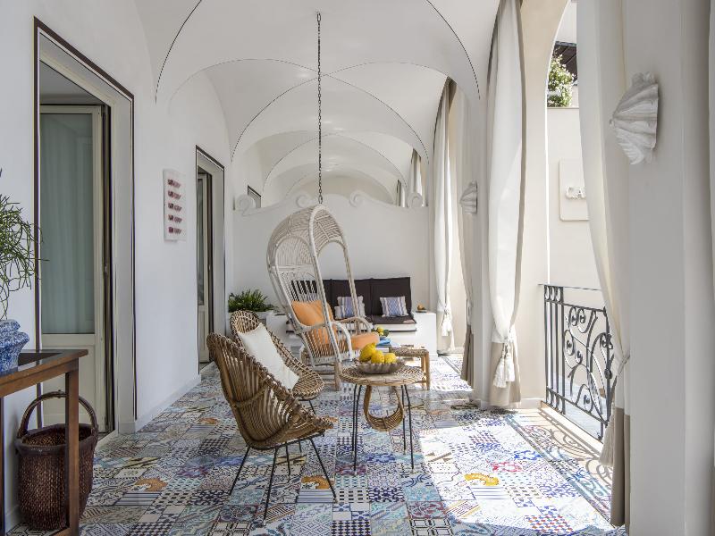 Capri Tiberio Palace image