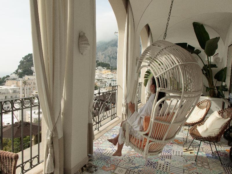 Capri Tiberio Palace image