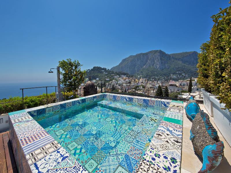 Capri Tiberio Palace image