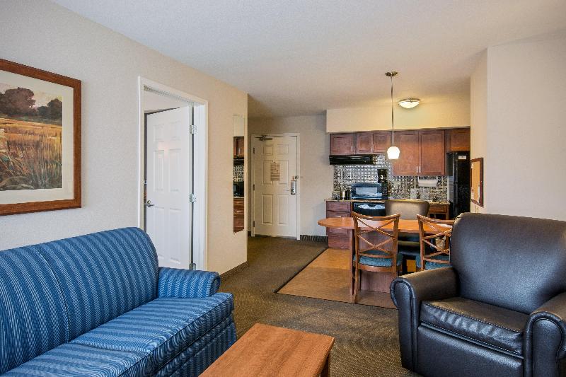 Candlewood Suites Pittsburgh-Cranberry photo 12