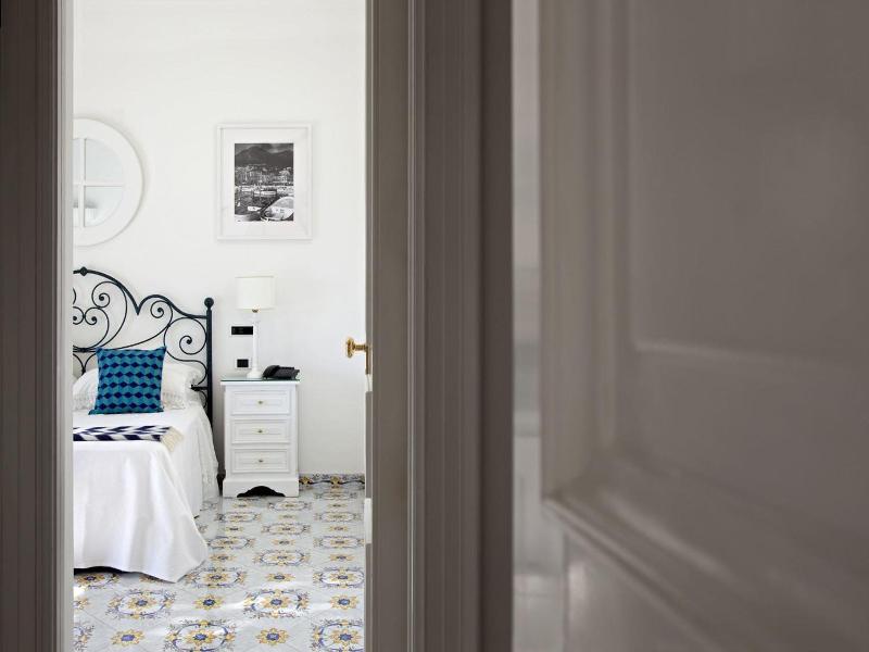 Canasta image