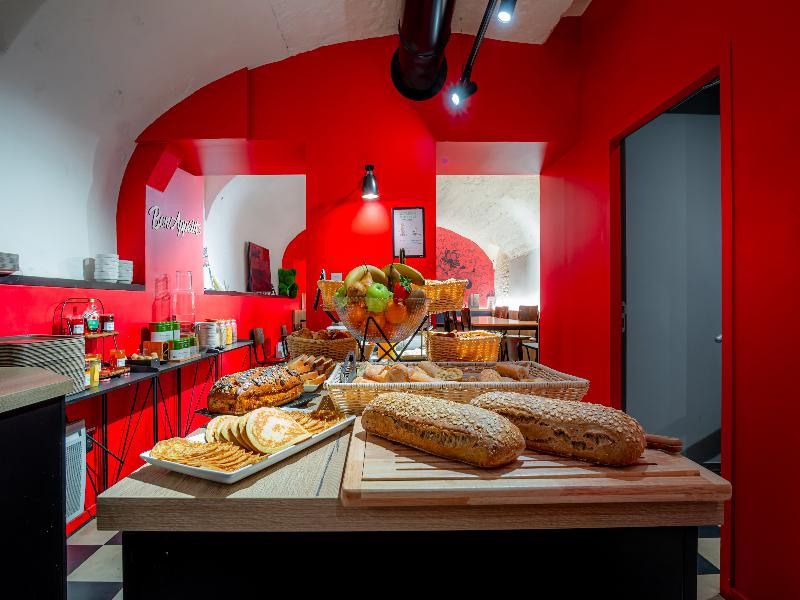 Ibis Styles Paris Gare De L'Est Magenta image