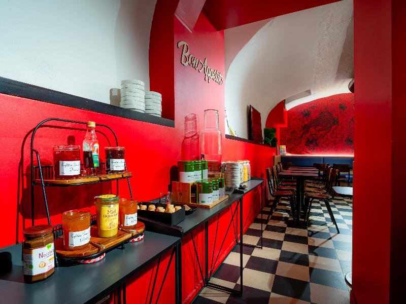 Ibis Styles Paris Gare De L'Est Magenta image