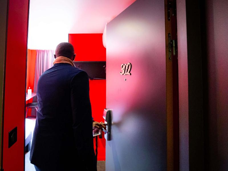 Ibis Styles Paris Gare De L'Est Magenta image