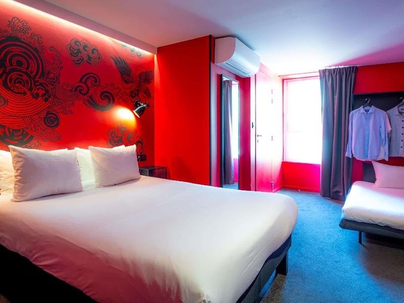 Ibis Styles Paris Gare De L'Est Magenta image