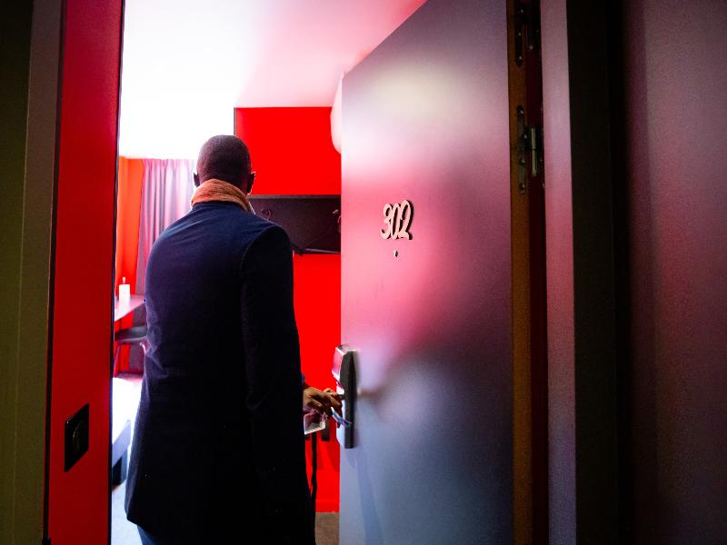 Ibis Styles Paris Gare De L'Est Magenta image