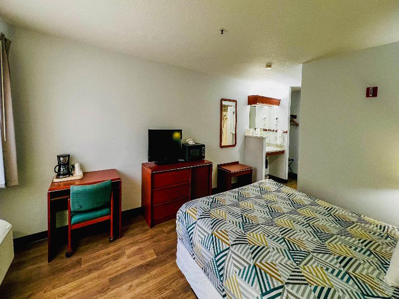 Hospitality Inn image