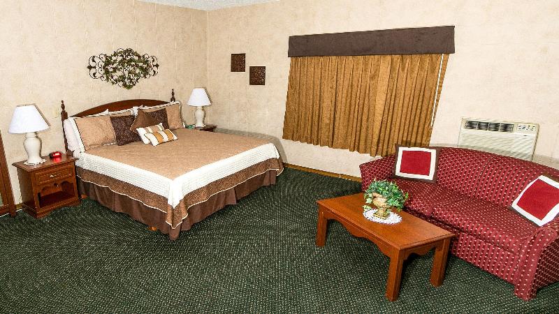 Wrangler Inn Mobridge image