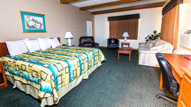 Wrangler Inn Mobridge image 6
