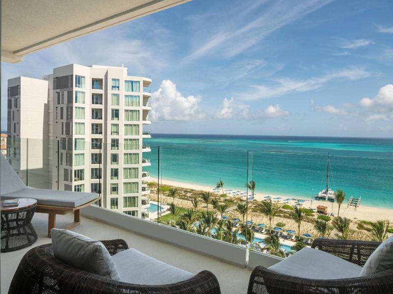 Grace Bay Suites image