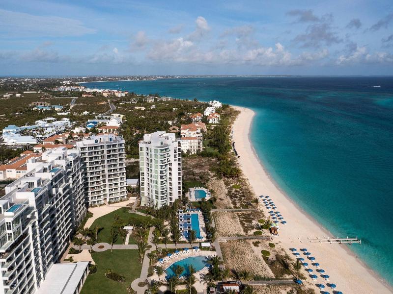 Grace Bay Suites image