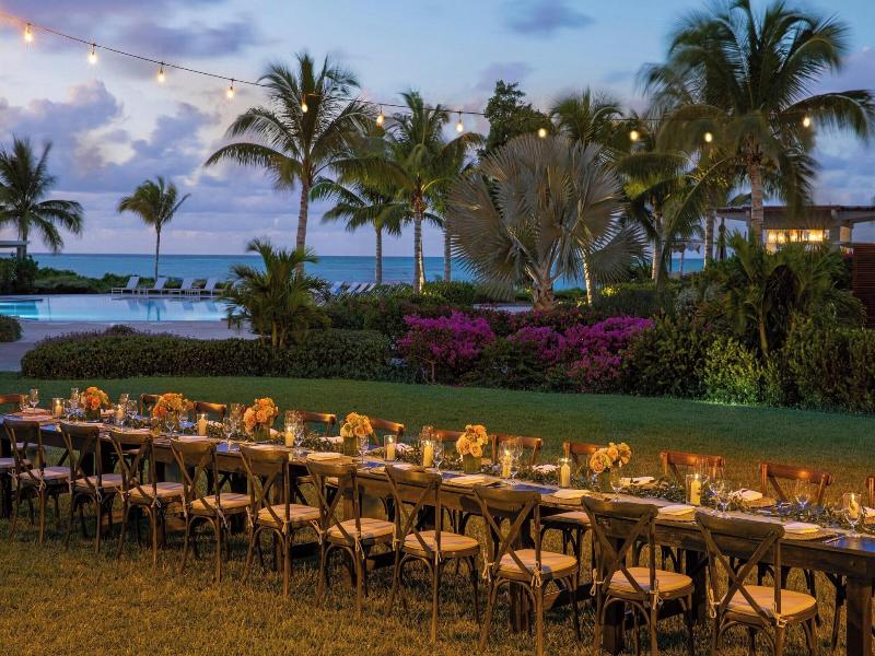 Grace Bay Suites image