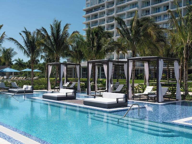 Grace Bay Suites image
