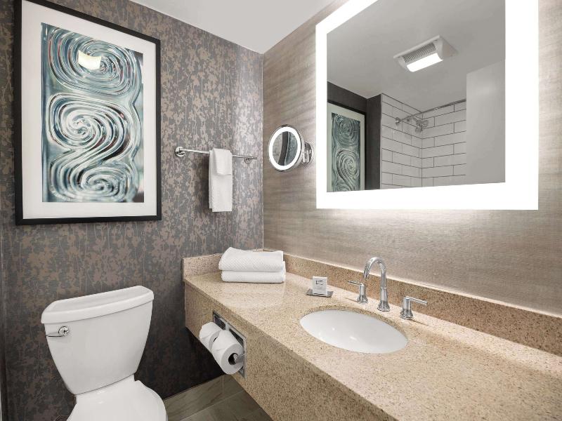 Radisson Hotel Corning image
