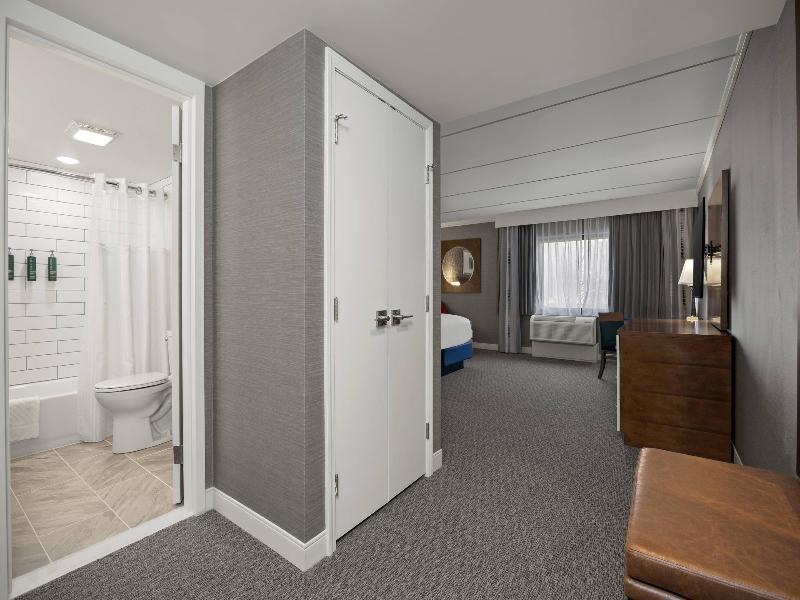 Radisson Hotel Corning image