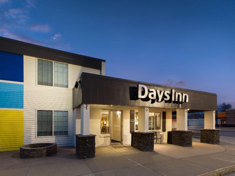 Days Inn By Wyndham Pierre — general view