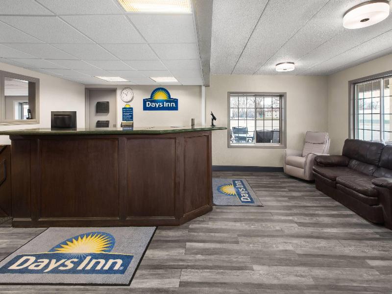 Days Inn By Wyndham Pierre image