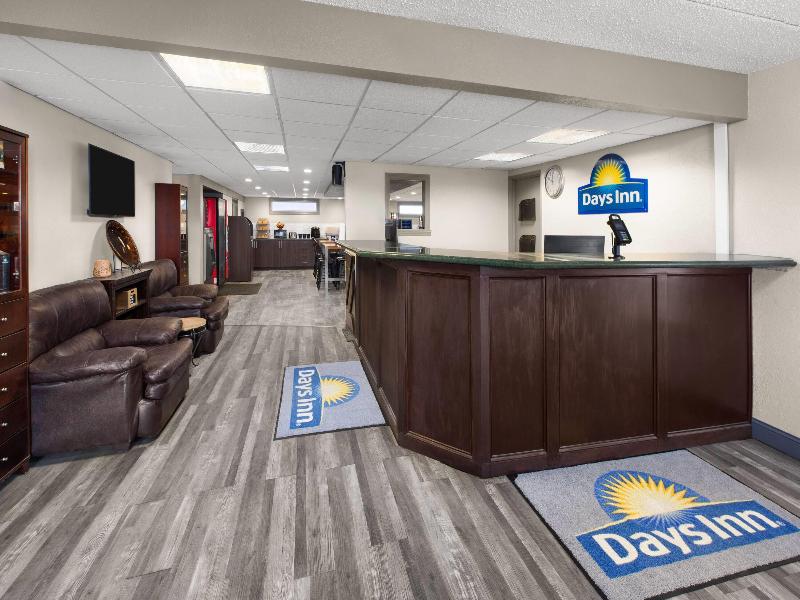 Days Inn By Wyndham Pierre image