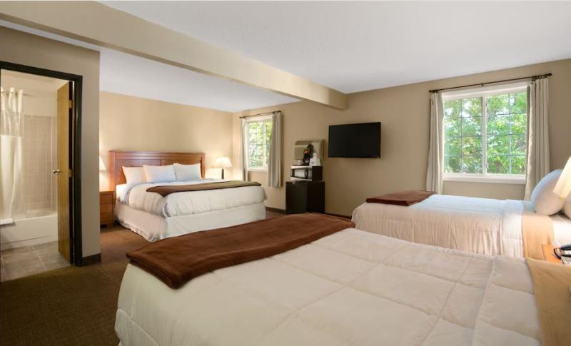 Days Inn By Wyndham Pierre image