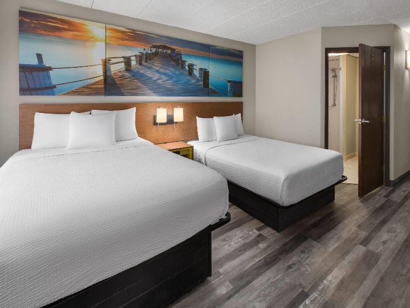 Days Inn By Wyndham Pierre image