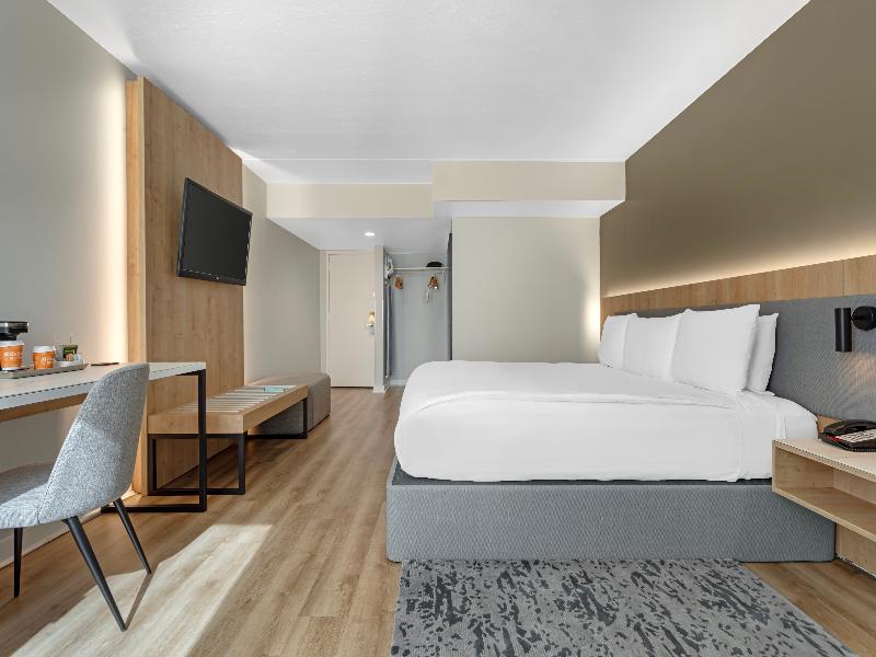 Radisson Philadelphia Northeast 5