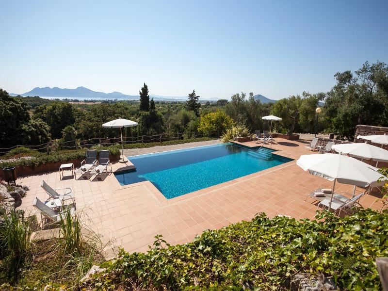 Finca Llenaire image