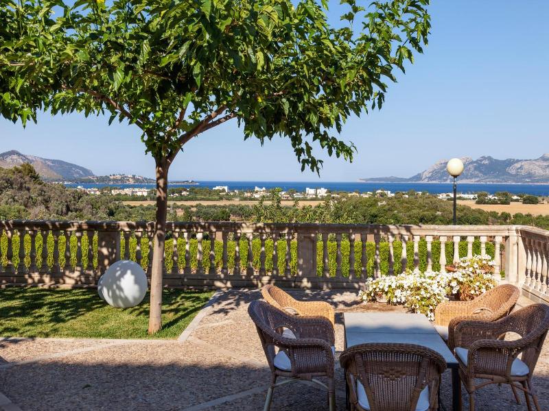 Finca Llenaire image