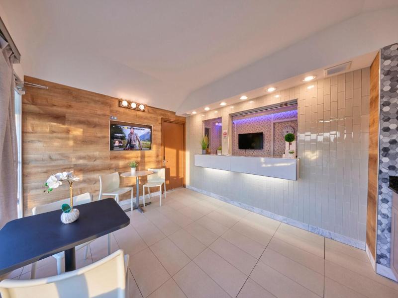 Regency Inn Eddyville