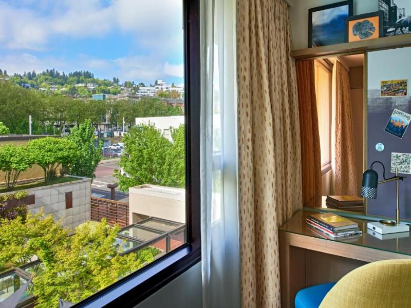 The Hotel Zags Portland image