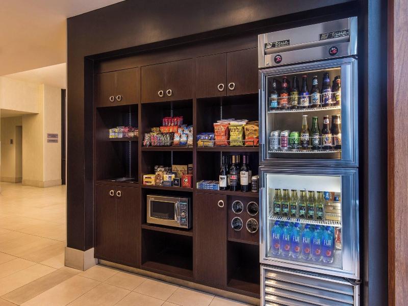 Courtyard by Marriott Portland City Center image