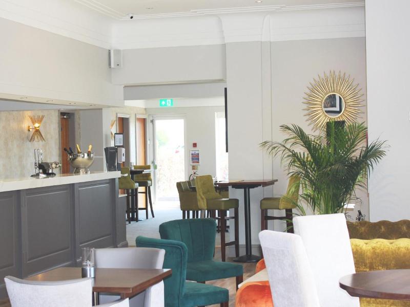 Rufford Arms Hotel image