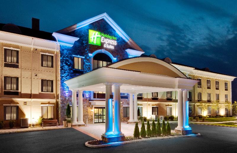 Holiday Inn Express Hotel & Suites Doylestown
