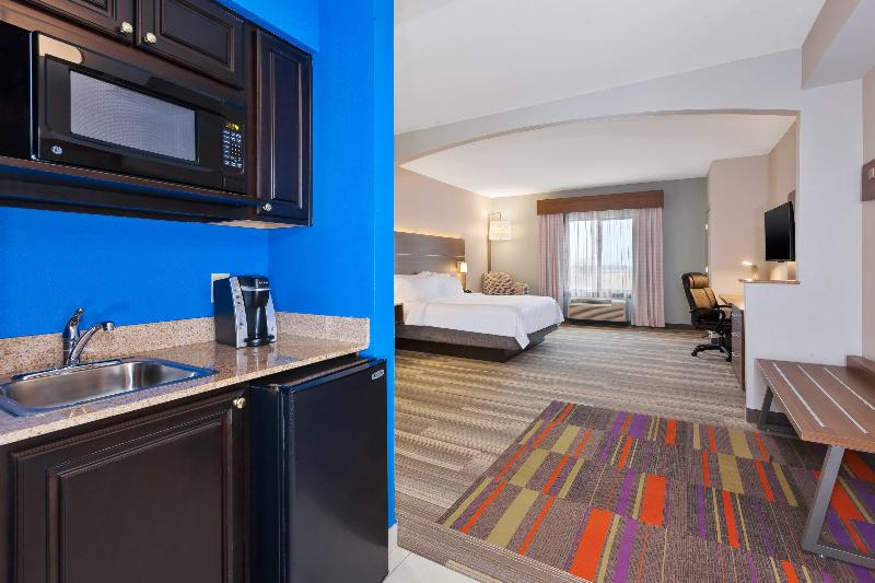 Holiday Inn Express Hotel & Suites Doylestown photo 20