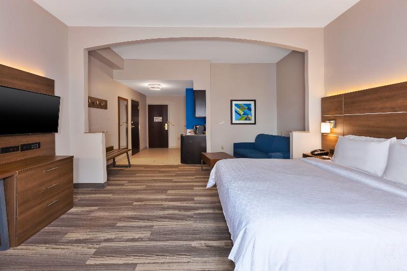 Holiday Inn Express Hotel & Suites Doylestown photo 22