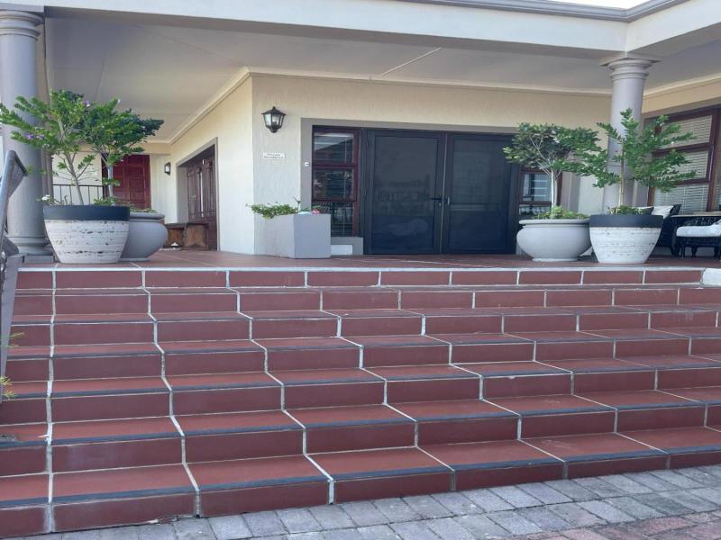 Sea Whisper Guest House & Self Catering image