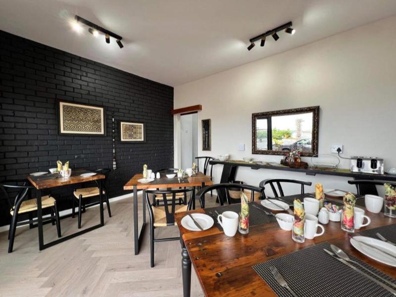 Sea Whisper Guest House & Self Catering image