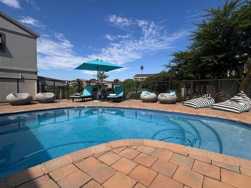 Sea Whisper Guest House & Self Catering image