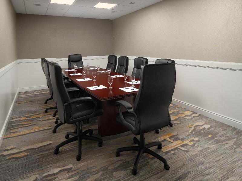 DoubleTree by Hilton Providence Airport Warwick image